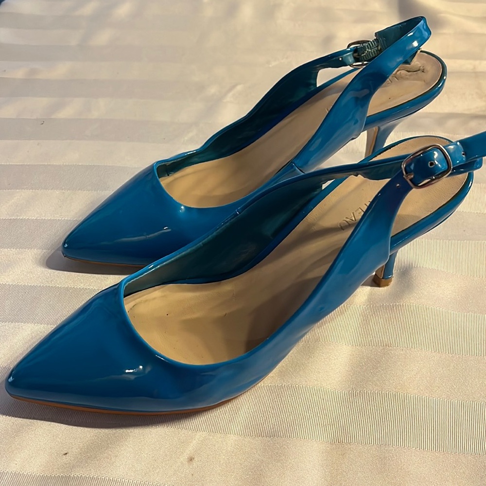 LE CHÂTEAU Dark Teal 2.5" Sling-Backs. Sz 6